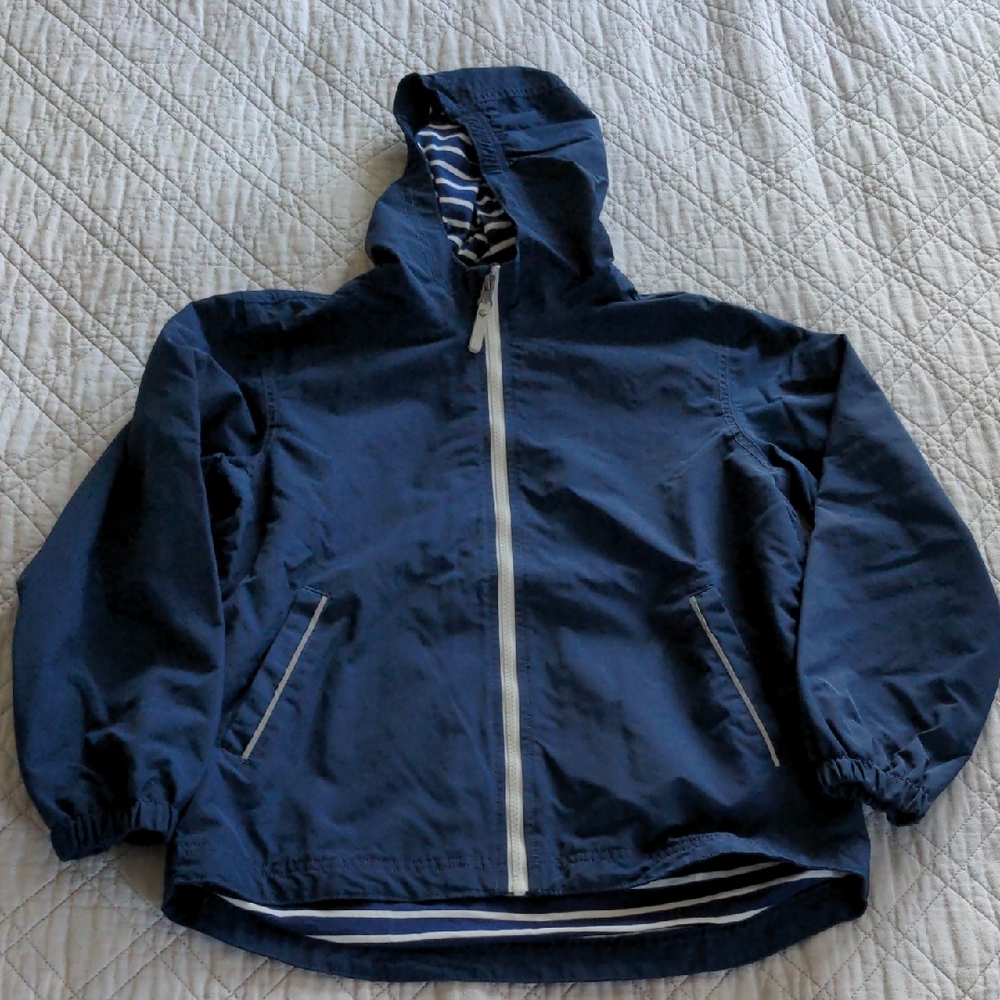 Hanna Andersson Navy Blue and White Raincoat Size 140 Large